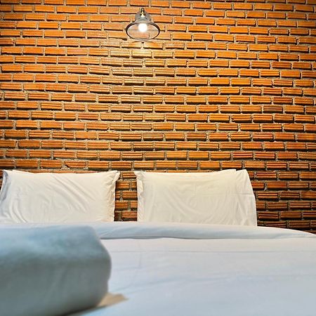 S1 City Hotel Buriram Exterior photo
