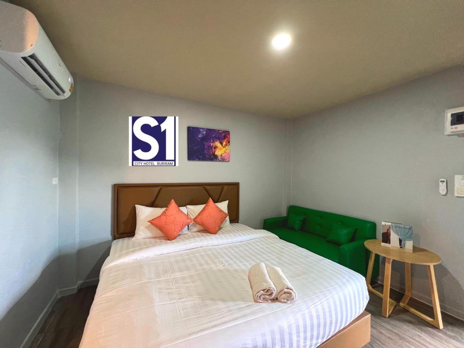 S1 City Hotel Buriram Exterior photo
