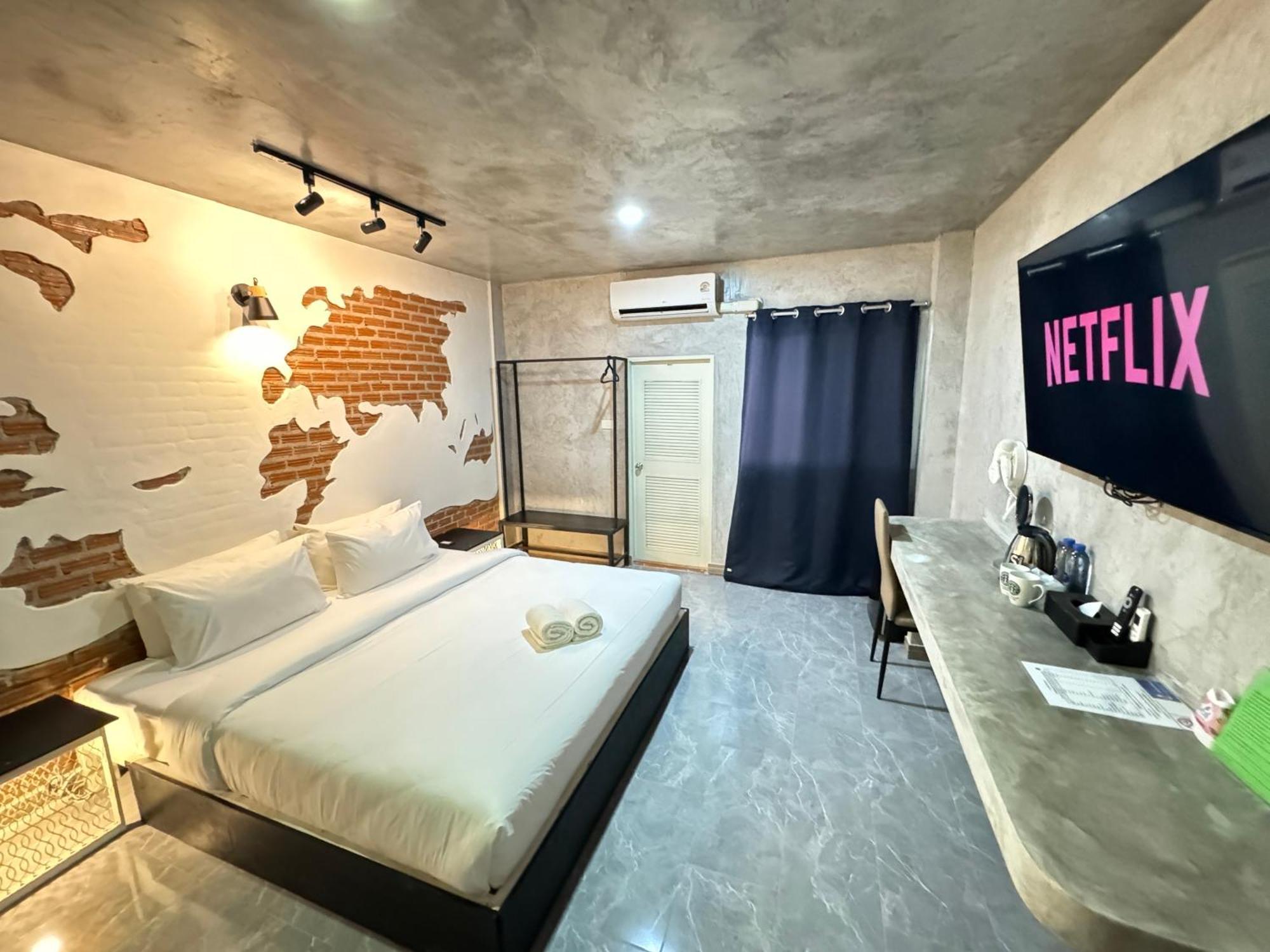 S1 City Hotel Buriram Exterior photo