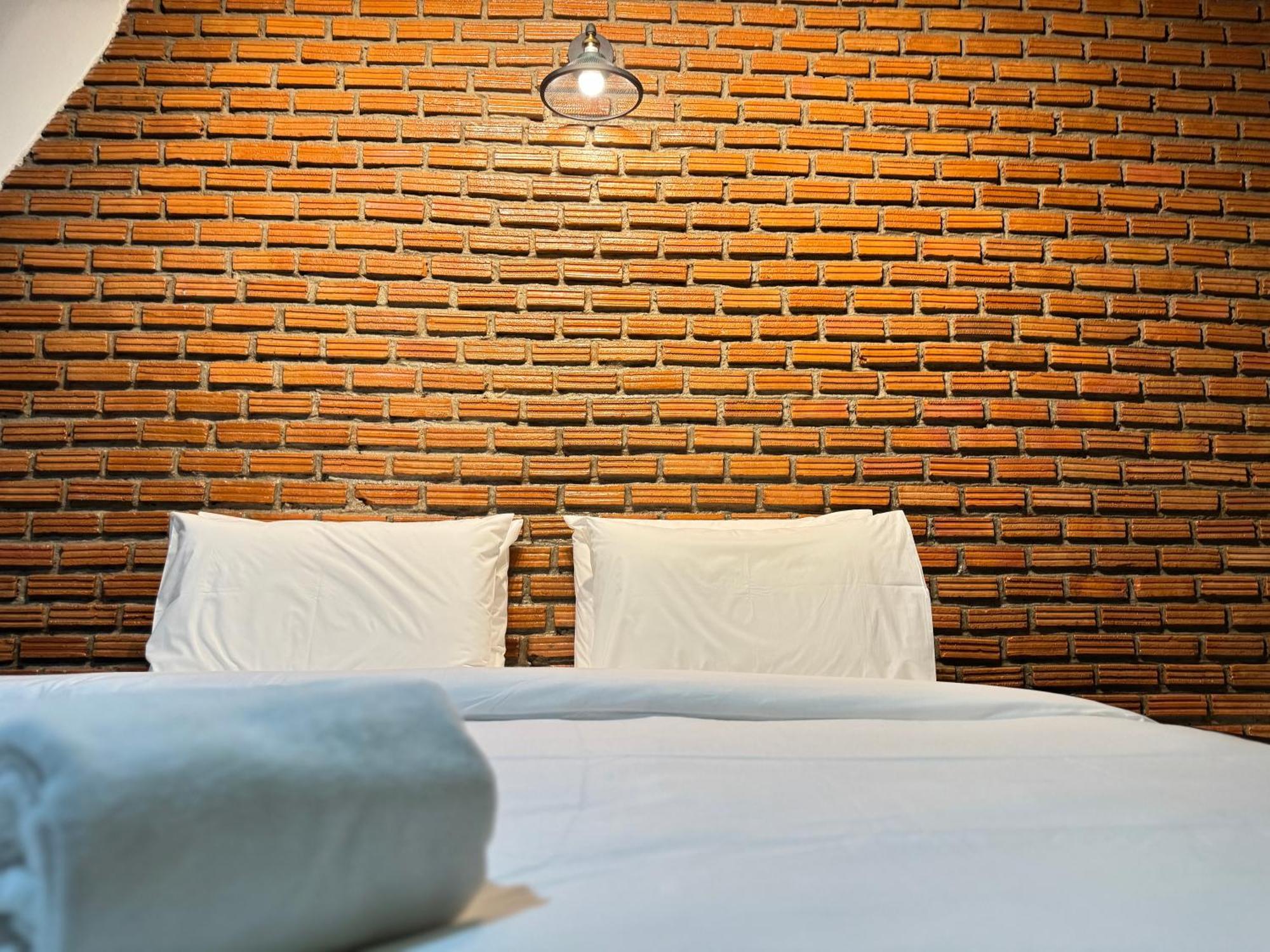 S1 City Hotel Buriram Exterior photo